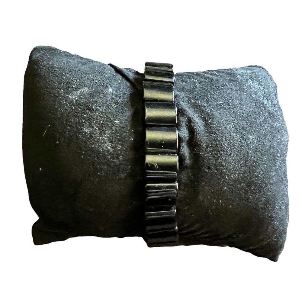 Rustic Cuff Bracelet‎ - Picture 3 of 8